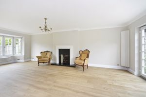 Photo 12- click for photo gallery